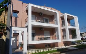 Feather Apartments-Nea Moudania Halkidiki